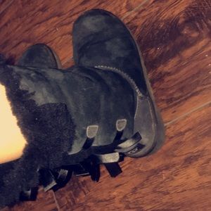 bought. Kids size 5... for to foot 8 in women’s